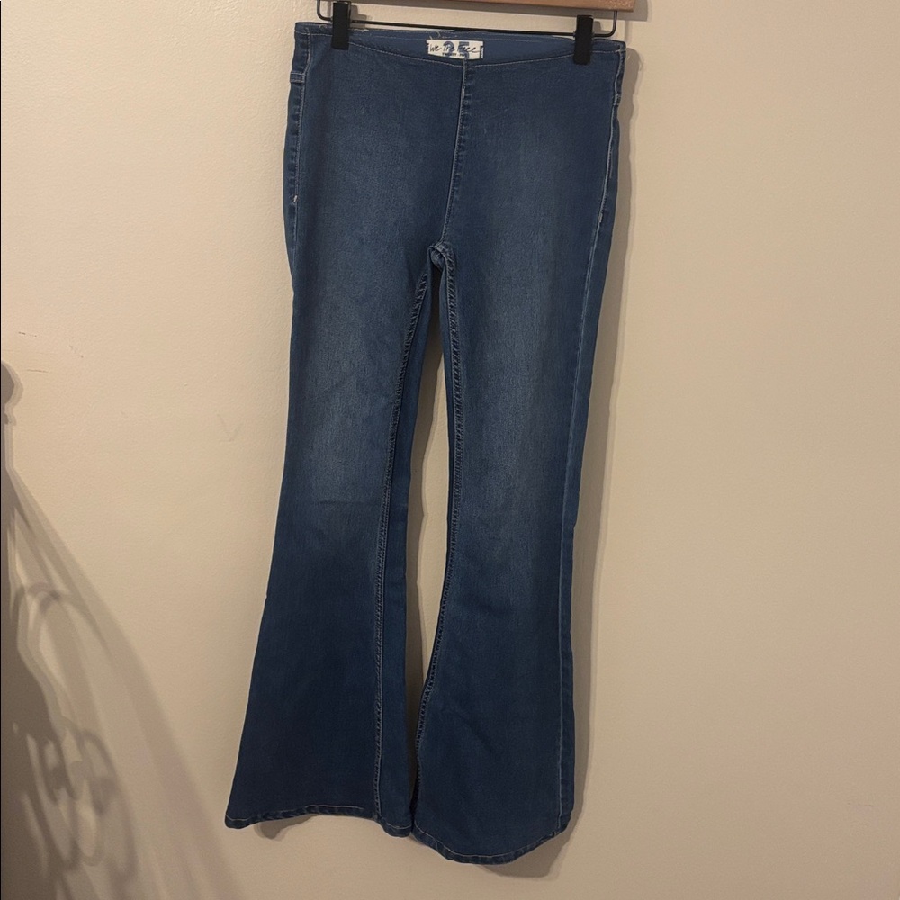 We The Free Flare Pull On Stretch Pants